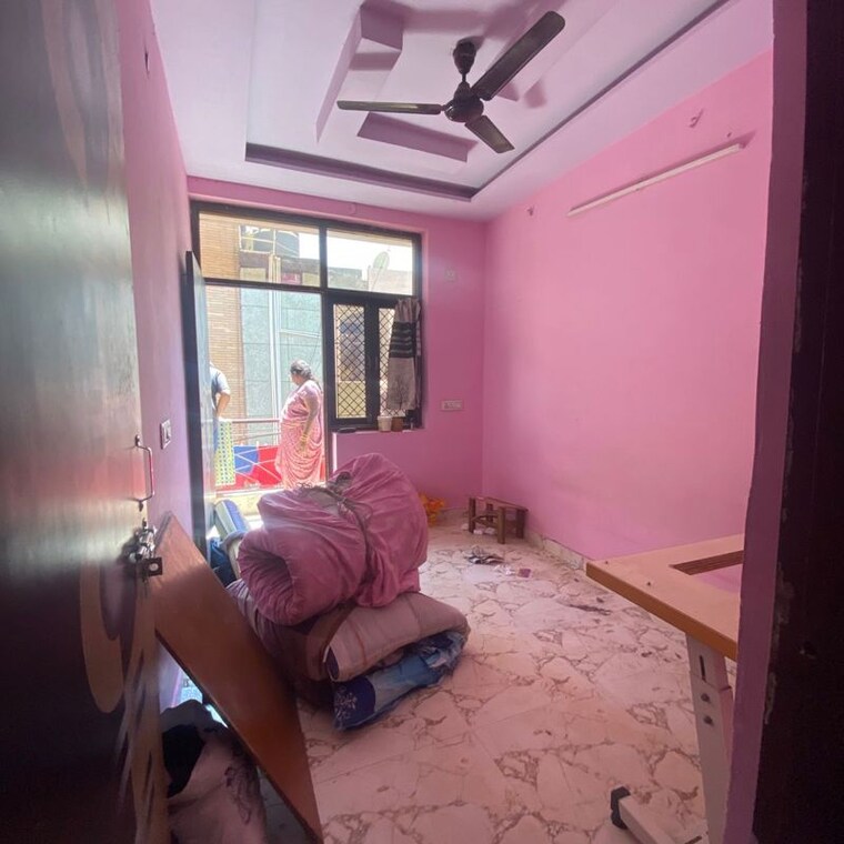 Bedroom, shastri nagar 2.5 Bedroom 750 Sq.Ft. Builder Floor In Shastri Nagar Delhi 10302693