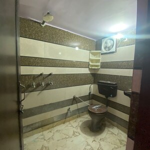 Kitchen in 2.5 BHK Builder Floor at Shastri Nagar – for Rent