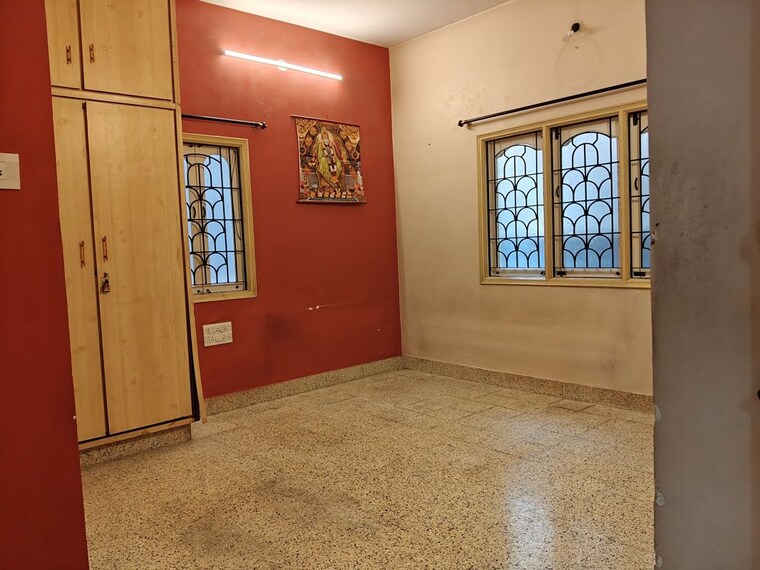 Room, krishna nagar 5 Bedroom 1750 Sq.Ft. Independent House In Krishna Nagar Bangalore 10302678