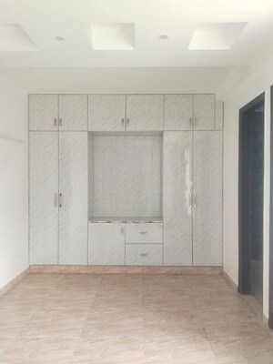 Room in 3 BHK Builder Floor at East Of Kailash – for Rent