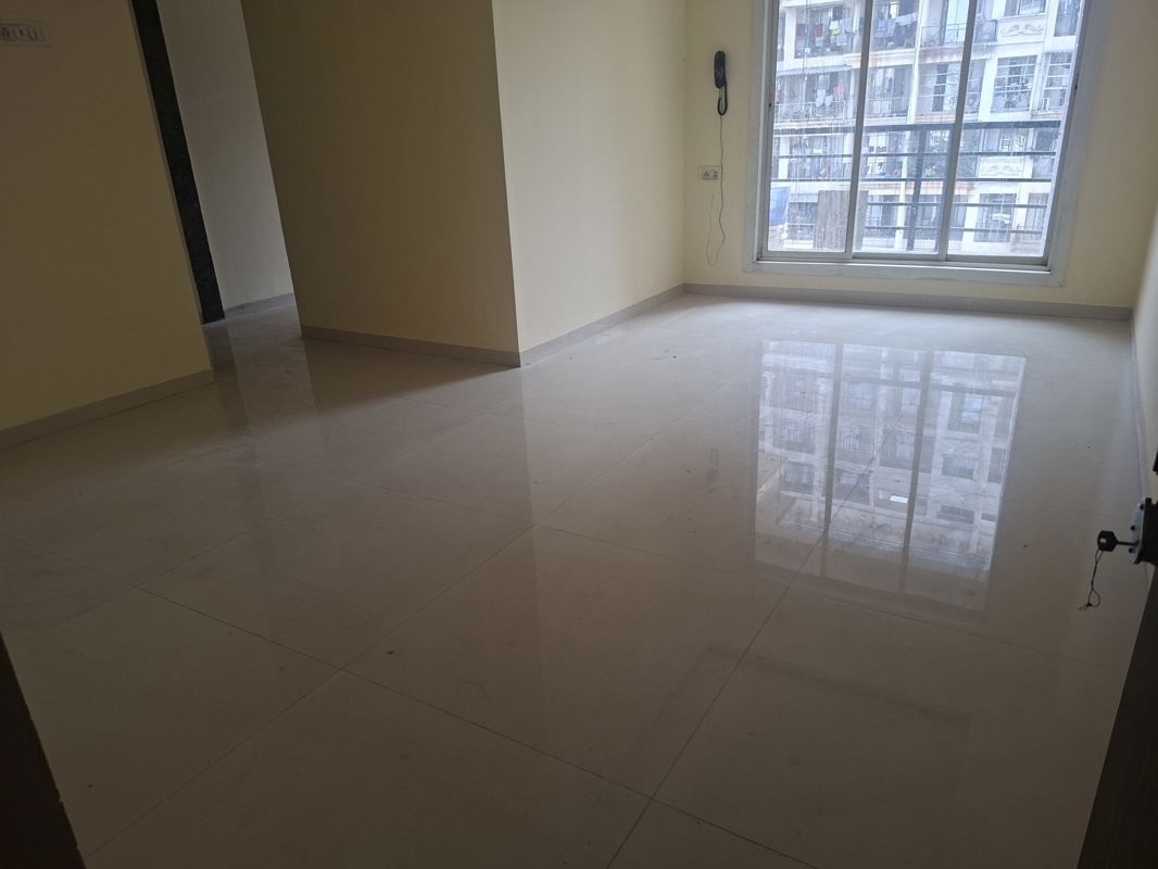 2 BHK Apartment For Sale in SR Thakur Residency