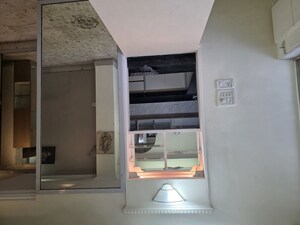 Furnished Amenities in 1.5 BHK Apartment at Chaitanya Raj Bhavan, Andheri East – for Rent