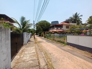   Plot at Kadavanthara – for Sale