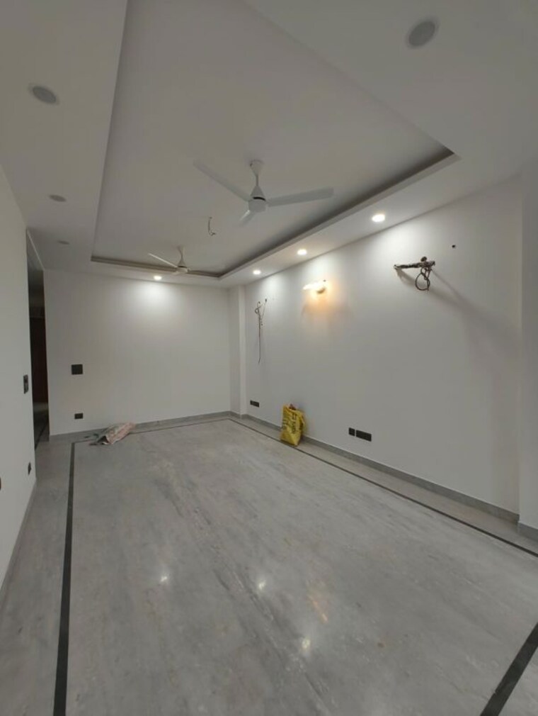 Room, chittaranjan park 3 Bedroom 160 Sq.Yd. Builder Floor In Chittaranjan Park Delhi 10302784