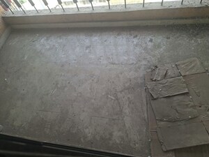 Room in 1 BHK Apartment at Ulwe Sector 20 – for Sale