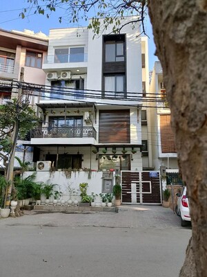 3 BHK Builder Floor – Exterior View View at East Of Kailash - for Sale