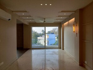 Room in 3 BHK Builder Floor at East Of Kailash – for Sale