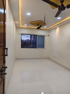 Room in 2 BHK Apartment at Gokuldham CHS Goregaon, Goregaon East – for Rent