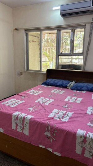 Bedroom in 1 BHK Apartment at Dheeraj Valley, Goregaon East – for Rent