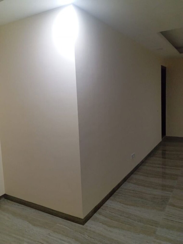 Floor Plan, nehru enclave Commercial Office Space 200 Sq.Yd. In Nehru Enclave Delhi 10302831