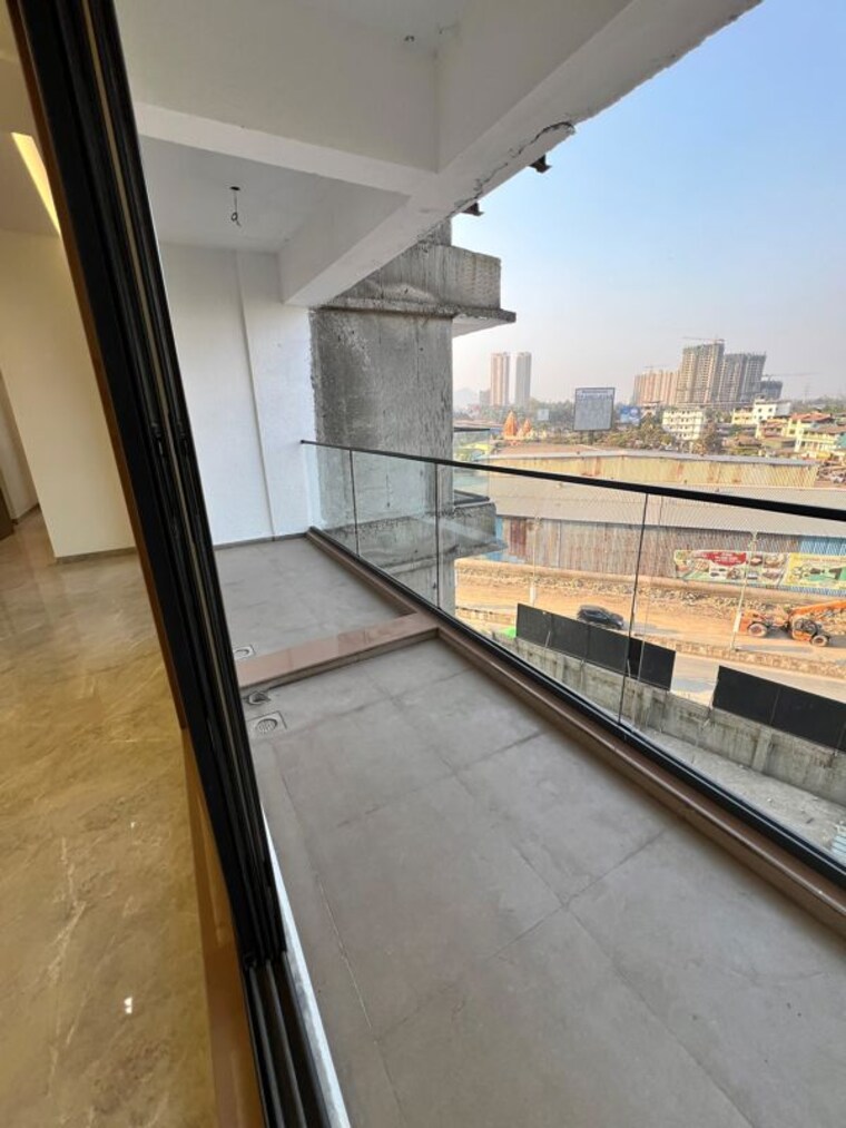 Balcony, kharghar 2.5 Bedroom 1225 Sq.Ft. Apartment In Kharghar Navi Mumbai 10302827