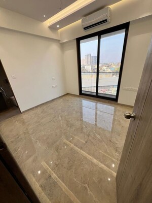 Room in 2.5 BHK Apartment at Kharghar – for Sale