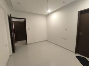 Room in 5 BHK Villa at Ruby Emerald Diamond Park CHS, Wakad – for Sale