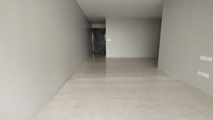 Room in 3 BHK Apartment at Oberoi Sky City, Borivali East – for Rent