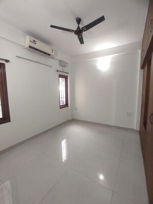 Room in 3 BHK Builder Floor at Coles Corner, Frazer Town – for Rent