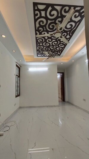 Living Room in 2 BHK Builder Floor at Saket – for Rent