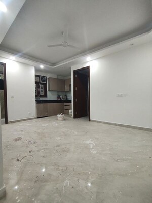 3 BHK Builder Floor For Rent in Saket