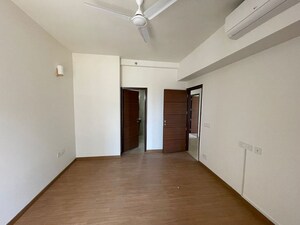 3 BHK Apartment For Rent in Godrej Meridien, Sector 106