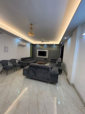 Living Room in 3 BHK Builder Floor at Saket – for Rent