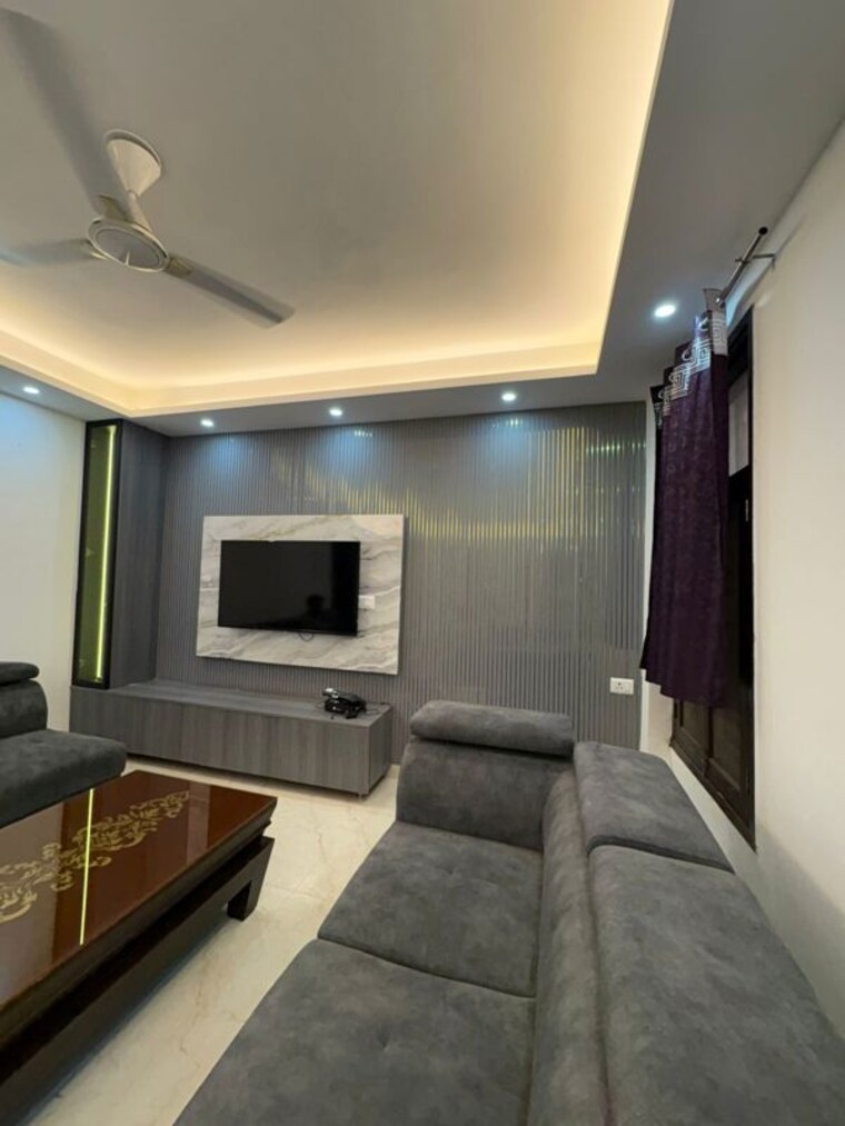 Living Room, saket 3 Bedroom 200 Sq.Ft. Builder Floor In Saket Delhi 10303019