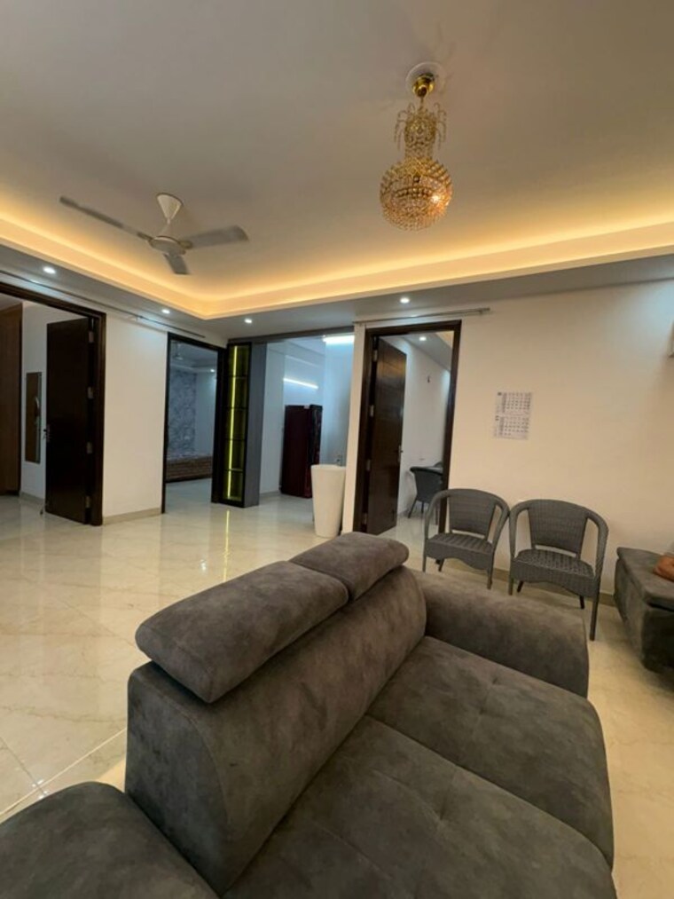 Living Room, saket 3 Bedroom 200 Sq.Ft. Builder Floor In Saket Delhi 10303019