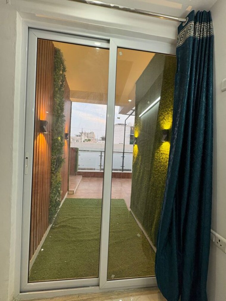 undefined, saket 3 Bedroom 200 Sq.Ft. Builder Floor In Saket Delhi 10303019