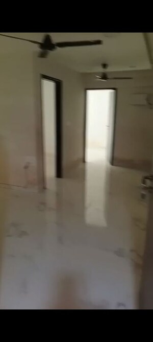  2 BHK Apartment at Ghatkopar East – for Rent