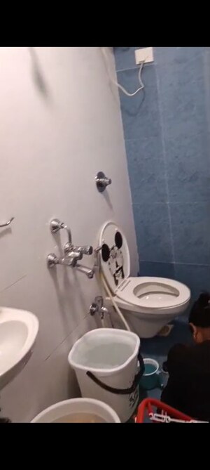 Bathroom in 2 BHK Apartment at Ghatkopar East – for Rent