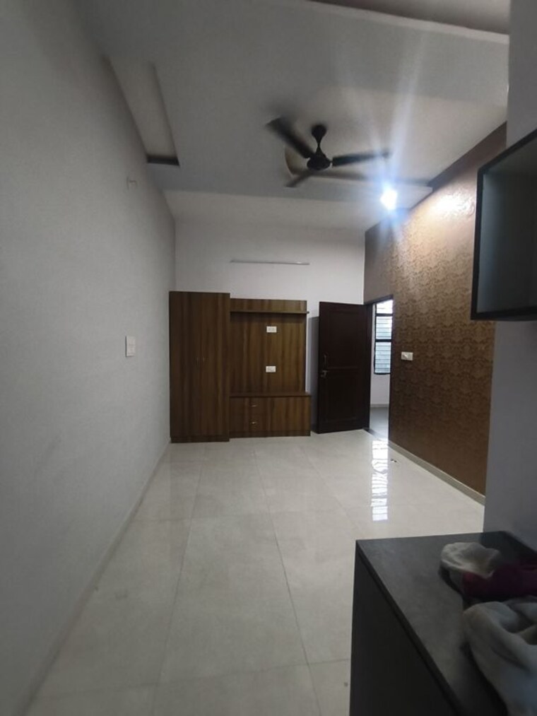 Room, nk-sharma-savitry-greens-2 3 Bedroom 100 Sq.Yd. Villa In Ghazipur Zirakpur 10303088