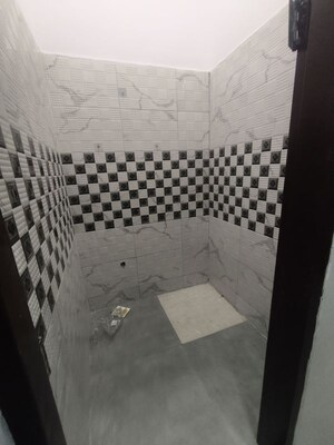 Bathroom in 3 BHK Villa at NK Sharma Savitry Greens 2, Ghazipur – for Rent