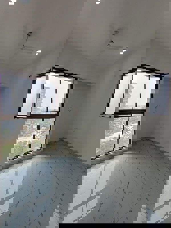 2 BHK 635 Sq.Ft. Apartment in Raymond Ten X Era