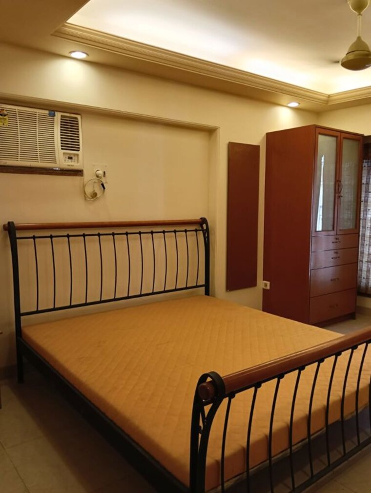 Bedroom, lokhandwala complex 6 Bedroom 3000 Sq.Ft. Apartment In Lokhandwala Complex Mumbai 10303104