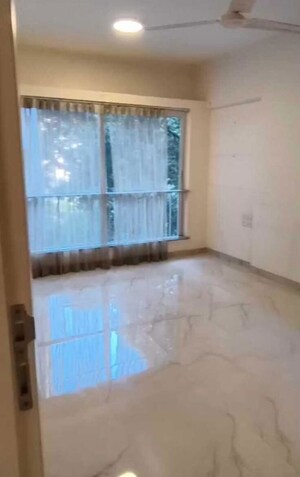 2 BHK Apartment For Rent in Breach Candy