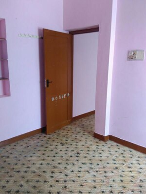 1 BHK Independent House For Rent in Rathinapuri