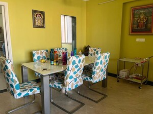 Team Area in 2 BHK Apartment at Hiranandani Avalon, Powai – for Rent