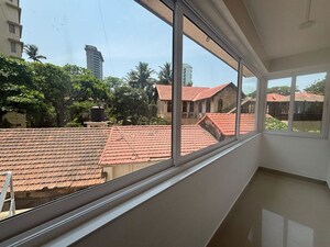 Balcony in 2 BHK Apartment at Mittal Dariya Mahal, Malabar Hill – for Rent