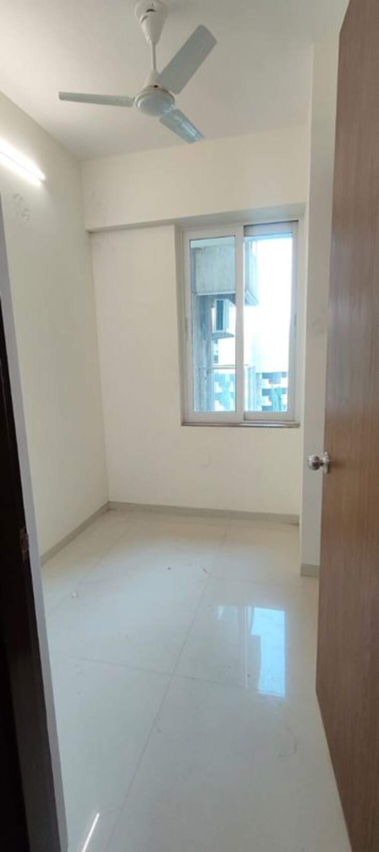 Room, lodha-sterling 3 Bedroom 1200 Sq.Ft. Apartment In Kolshet Road Thane 10303223