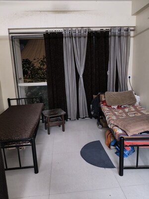 Room in  Pg at Goregaon East – for Rent