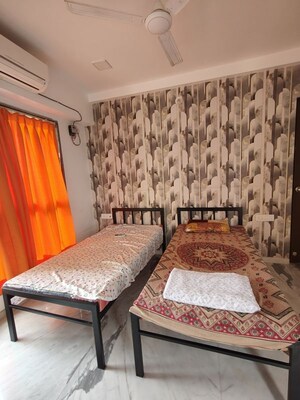Bedroom in  Pg at Goregaon East – for Rent