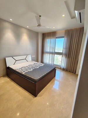 Bedroom in 2 BHK Apartment at Hiranandani Castle Rock, Powai – for Rent