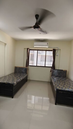 Living Room in  Pg at New Madha Colony – for Rent