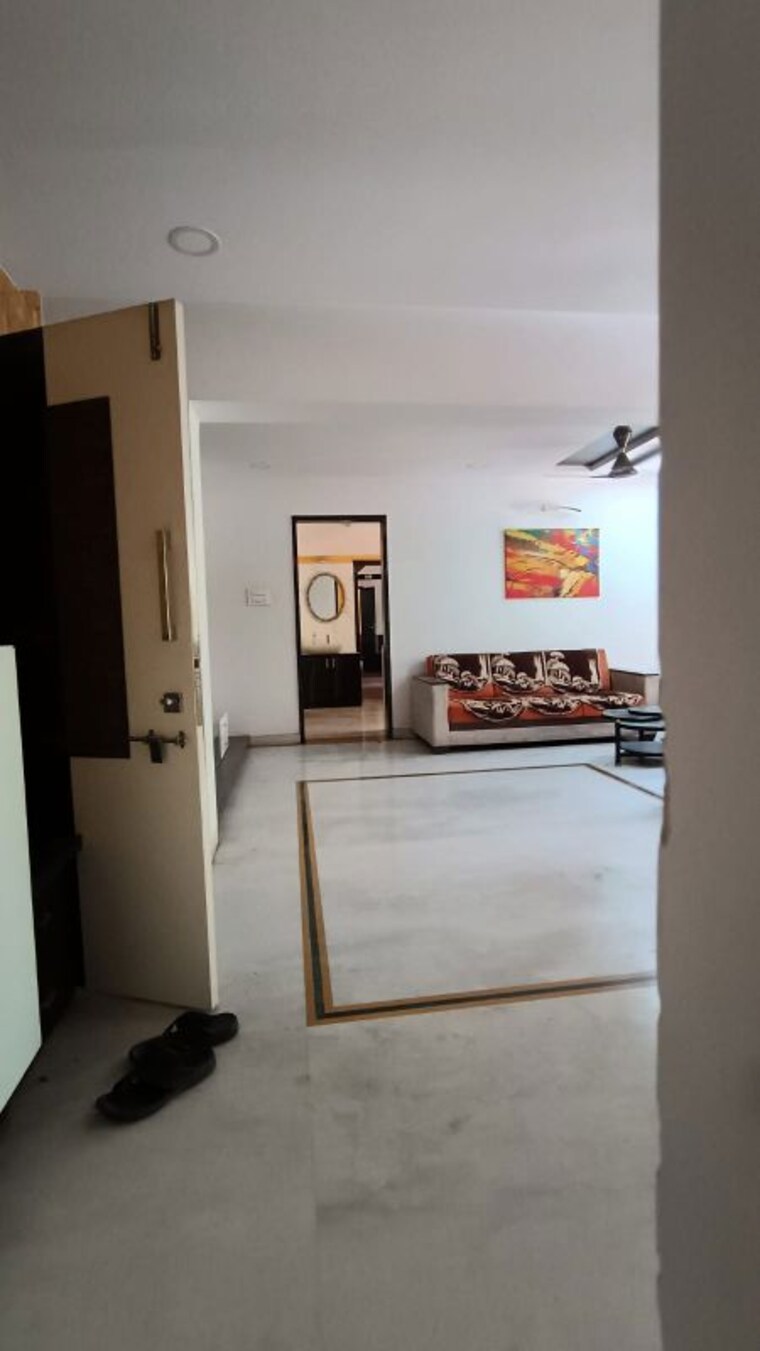 Room, vishnu-vihar-chs 4 Bedroom 1800 Sq.Ft. Builder Floor In Gultekdi Pune 10303262