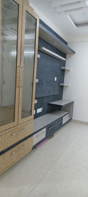 Furnished Amenities in 2 BHK Apartment at Sai Cambridge Residency, Halasuru – for Rent