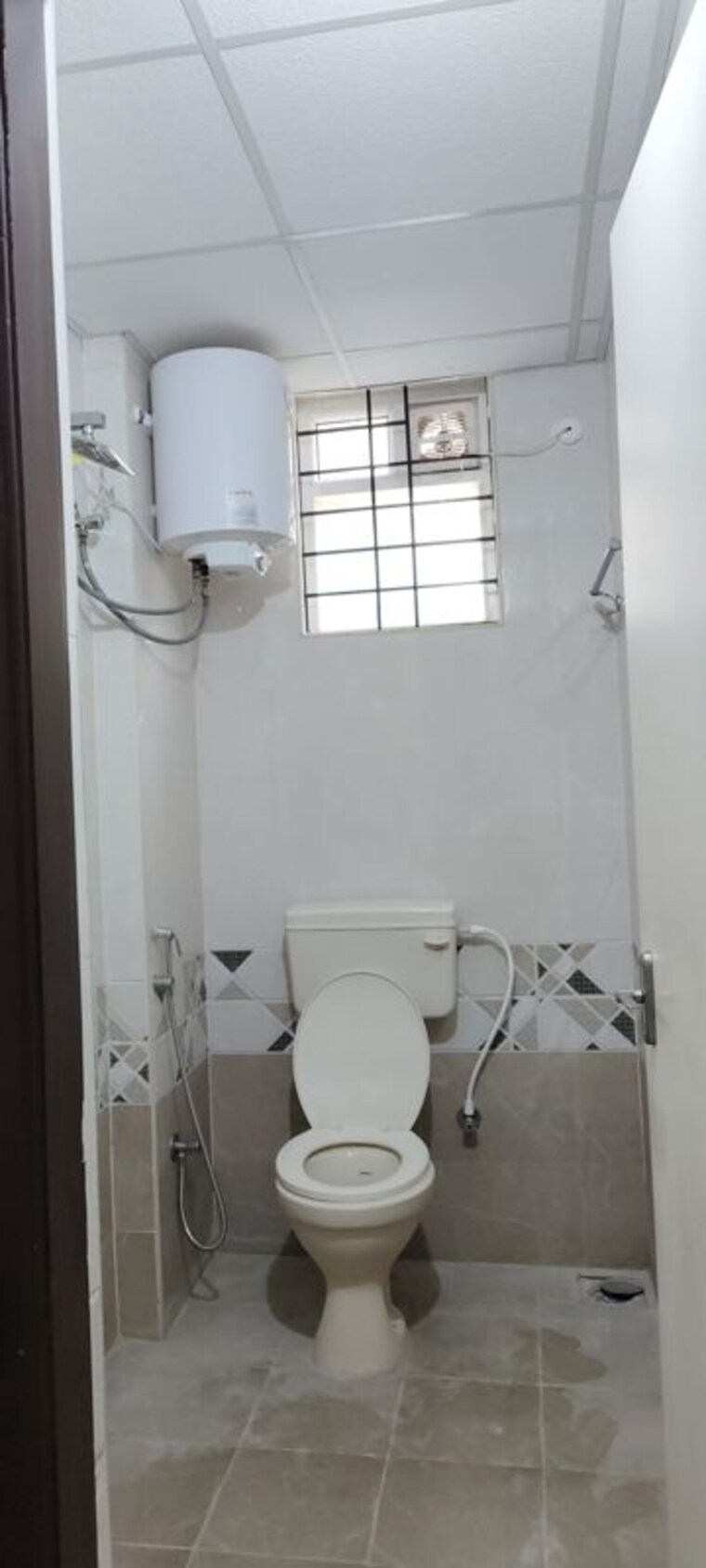 Bathroom, sai-cambridge-residency 2 Bedroom 1200 Sq.Ft. Apartment In Halasuru Bangalore 10303252