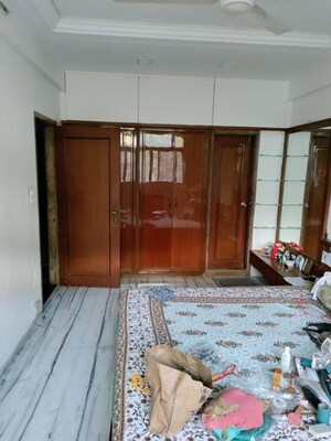 2 BHK Apartment For Rent in Malabar Hill