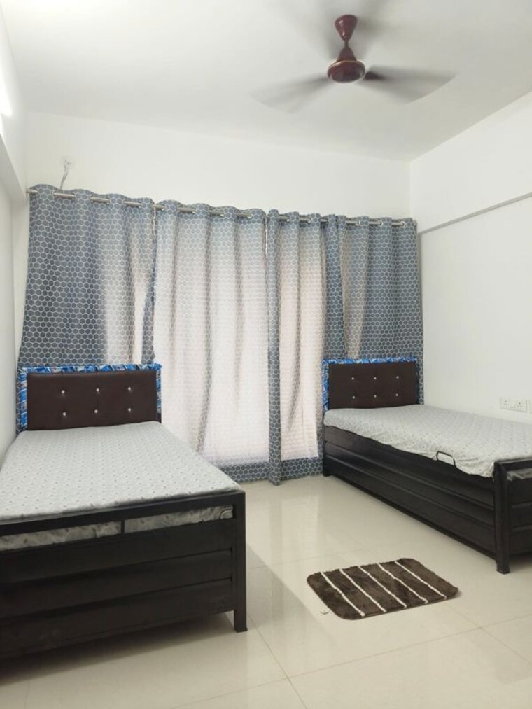 Bedroom, riddhi gardens Pg For Boys & Girls In Riddhi Gardens 10303297
