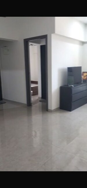 1 BHK Apartment For Sale in Sandhya Jeevan Mangal CHS, Kandivali West