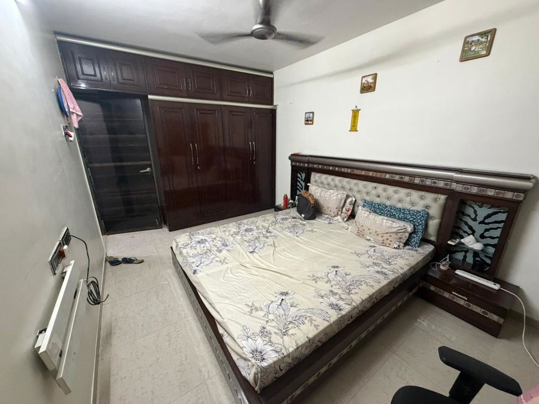 Pg For Rent in Riddhi Gardens