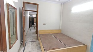 Room in 1 BHK Builder Floor at Malviya Nagar – for Sale