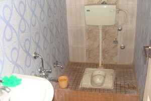 Bathroom in 2 BHK Independent House at Rt Nagar – for Rent
